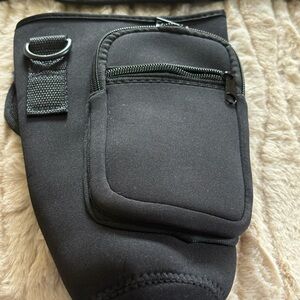 Water Bottle Holder w/Shoulder Strap NEW!